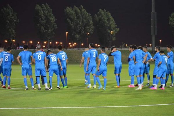 المنتخب الوطني يجري تمرينه الاول بالدوحة استعدادا للمشاركة في خليجي 24