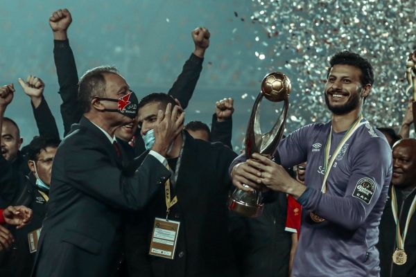 الأهلي المصري يفوز على الزمالك ويتوج بلقب دوري أبطال أفريقيا