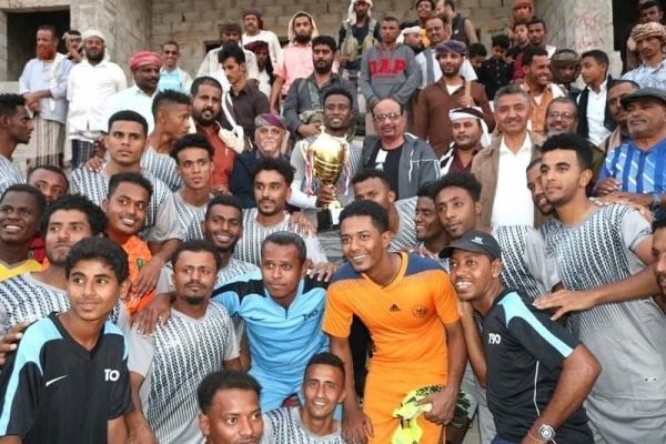 فريق الشرطة الجوية بسيئون يحرز بطولة كأس الاستقلال لكرة القدم