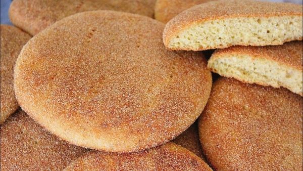 خبير تغذية يبين مخاطر الخبز الأسود على مرضى السكري