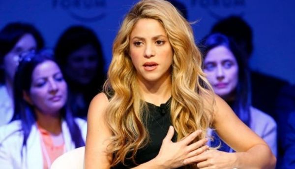 "شاكيرا" في قفص الاتهام بسبب التهرب الضريبي