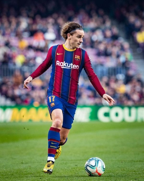 غريزمان يعود إلى أتلتيكو مدريد على سبيل الإعارة من برشلونة