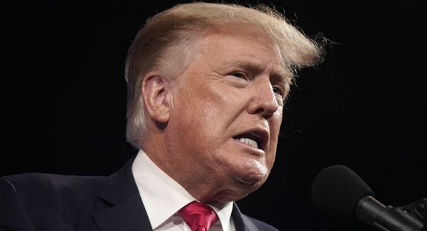 ترامب يتهم إدارة بايدن بمحاولة إسكاته