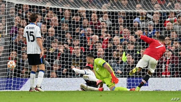 رونالدو يقود ريمونتادا إنقاذ يونايتد وبايرن يواصل النتائج الكاسحة في أبطال أوروبا