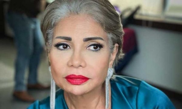 سوسن بدر تكشف عن اسمها الحقيقي وتتحدث عن الحجاب والفن