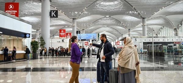 تعليق رحلات الطيران في مطار إسطنبول بسبب الثلوج