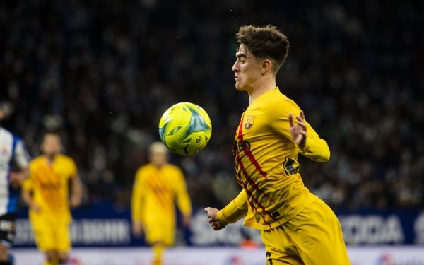 إسبانيول يُحبر برشلونة على التعادل في الدوري الإسباني