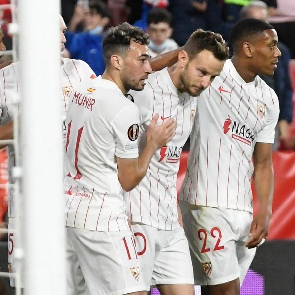 إشبيلية ينتصر في معقله على دينامو زغرب بثلاثية في الدوري الأوروبي