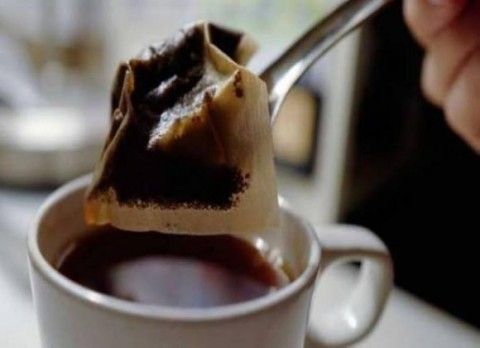 إياك أن ترميها.. فوائد غير متوقعة لأكياس الشاي المستعملة