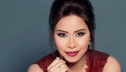 أزمة جديدة تعصف بشيرين.. شاعر يفتح النار ويذكّرها بالماضي