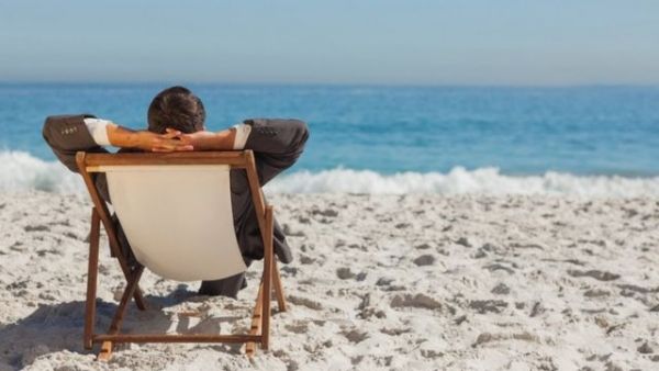 دراسة: الإجازات تنعكس بالإيجاب على صحة الموظف النفسية وأداءه الوظيفي