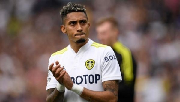 برشلونة يحسم صفقة رافينيا من ليدز يونايتد