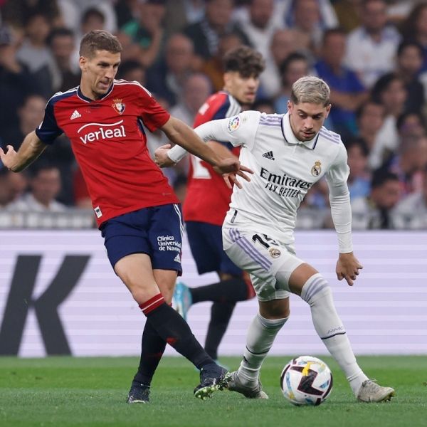 ريال مدريد يسجل تعثره الأول محليا بتعادله مع أوساسونا