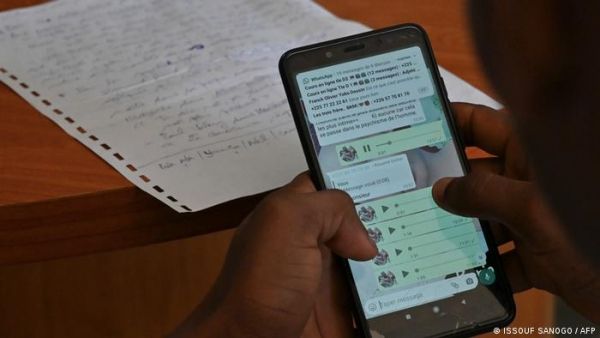 واتساب يتيح لمستخدميه نقل الدردشات بسهولة أكبر