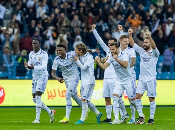 ريال مدريد إلى نهائي كأس السوبر بفوزه على فالنسيا بركلات الترجيح
