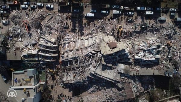 عملية إنقاذ وصفت بالمعجزة.. إخراج شاب عالق بعد مرور 96 ساعة