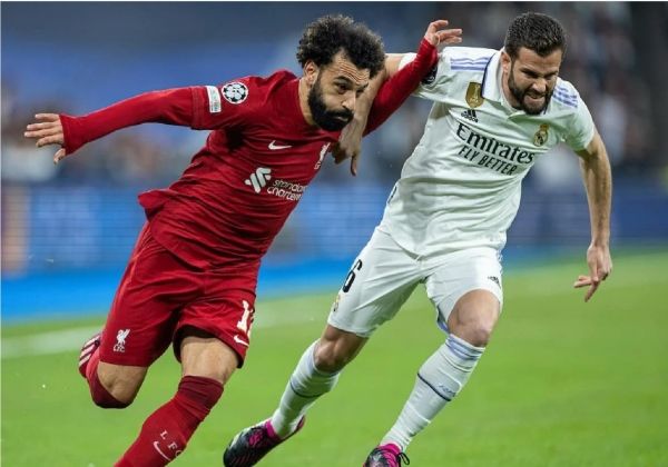 الريال ونابولي يكملان عقد المتأهلين لربع نهائي دوري الأبطال