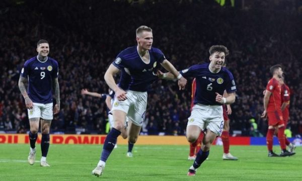 اسكتلندا تهزم إسبانيا وتتصدر مجموعاتها في تصفيات يورو 2024