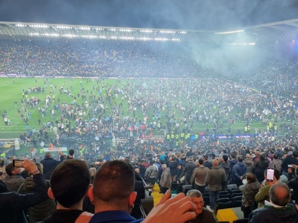 نابولي بطلاً للدوري الإيطالي لأول مرّة منذ 33 عاماً