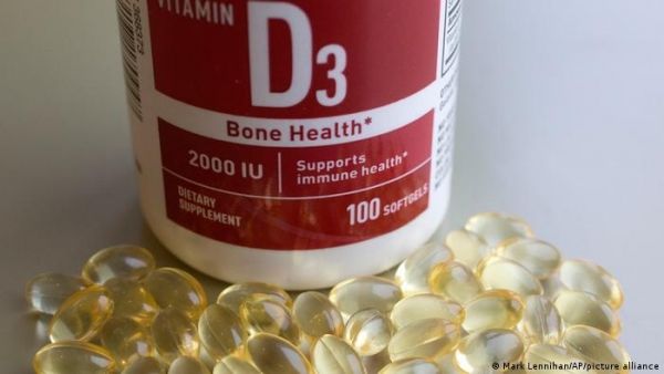 دراسة تربط بين انخفاض مستوى فيتامين (د) وكوفيد طويل الأمد