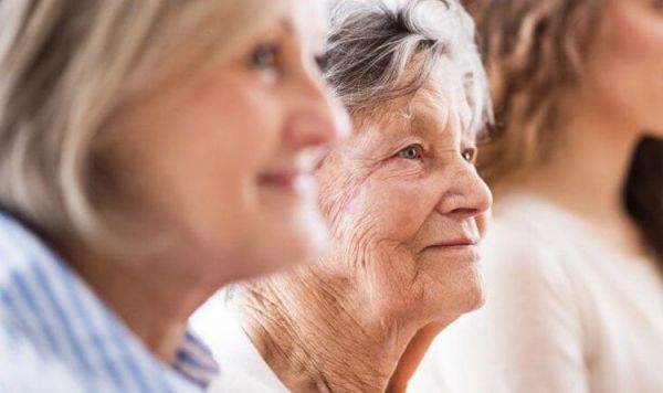 دراسة: كوكتيل يعيد الشباب للخلايا البشرية بعد الشيخوخة