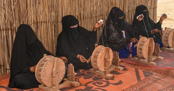 "عودة الماضي".. فعاليات محاكاة في خريف ظفار 2023 بسلطنة عمان