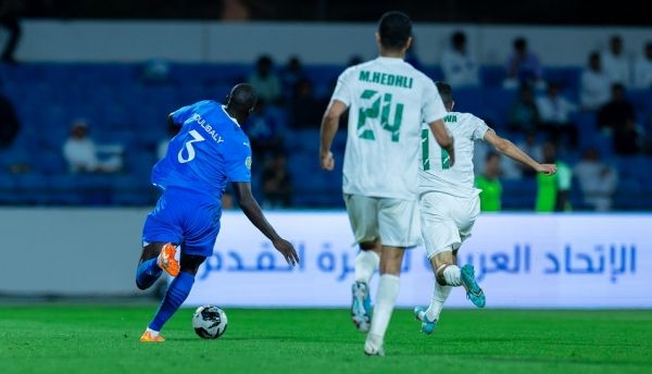رغم صفقاته المجنونة.. الهلال السعودي يتعادل مع الأهلي الليبي في البطولة العربية