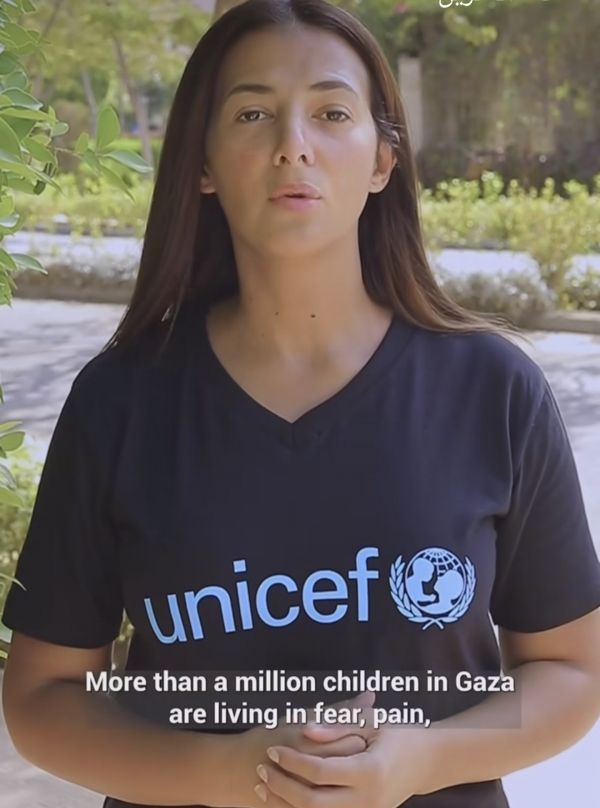 دنيا سمير غانم تناشد إيلون ماسك نجدة أهل غزة