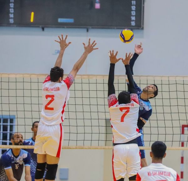 فوز السيب والبشائر والسلام في دوري عمان للطائرة