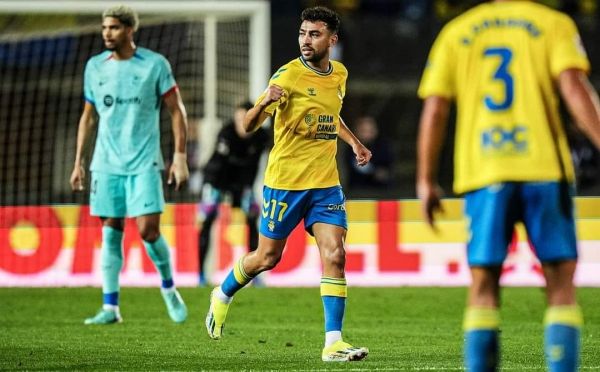 فوز مثير لبرشلونة على لاس بالماس بالدوري الإسباني