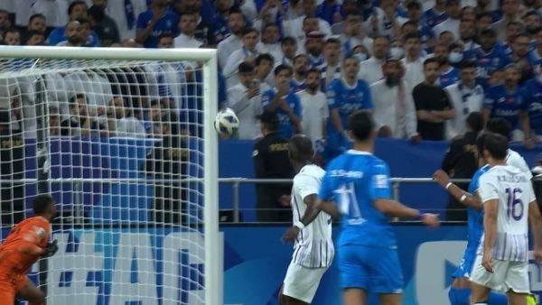 العين الإماراتي يقصي الهلال السعودي ويتأهل إلى نهائي أبطال آسيا