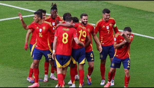 يورو 2024: إسبانيا تضرب موعدًا مع ألمانيا في ربع النهائي