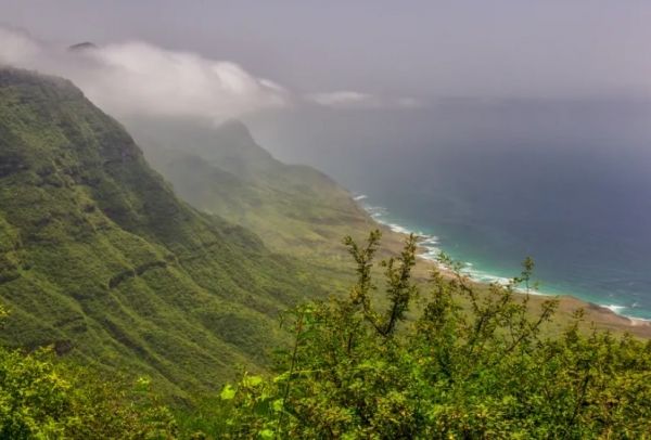 برنامج "رحلة" يخاطب الحواس بجولة فريدة في سلطنة عُمان
