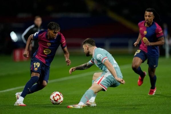أتليكو مدريد يفرض التعادل على مضيفه برشلونة في ذهاب كأس إسبانيا