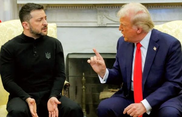 ماذا دون ترامب وزيلينسكي على مواقع التواصل بعد المشادة؟