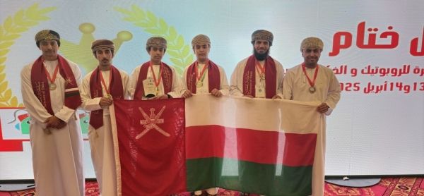 سلطنة عُمان تحقق مراكز متقدمة في البطولة العربية للروبوت والذكاء الاصطناعي بتونس