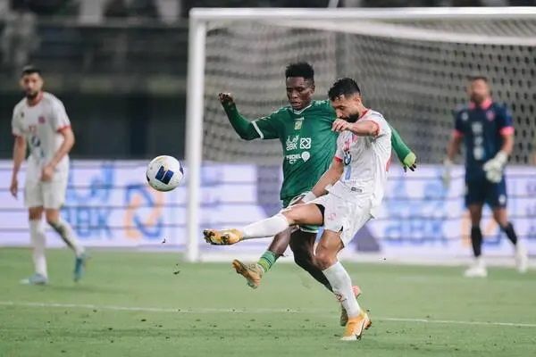 الكويت الكويتي يتوّج بلقب كأس ولي العهد على حساب العربي