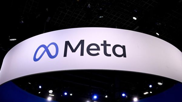 "ميتا" تستثمر المليارات للحاق بسباق الذكاء الاصطناعي