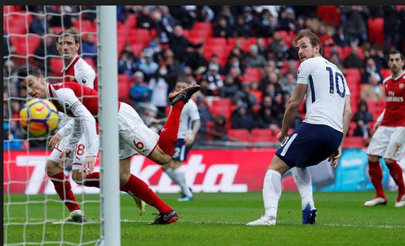 توتنهام يؤمّن طموحه من أطماع الملاحق أرسنال