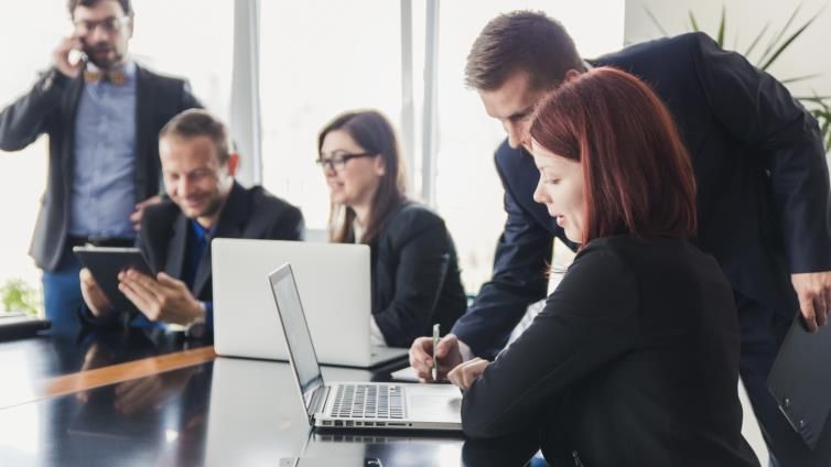 نصائح إدارية.. توظيف "الأفضل" لن يساهم في زيادة الإبداع