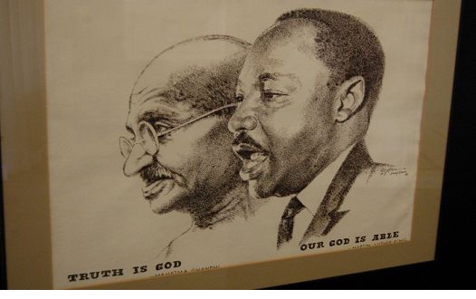 3 من أهم الصراعات التاريخية التي انتصر فيها «اللا عنف»