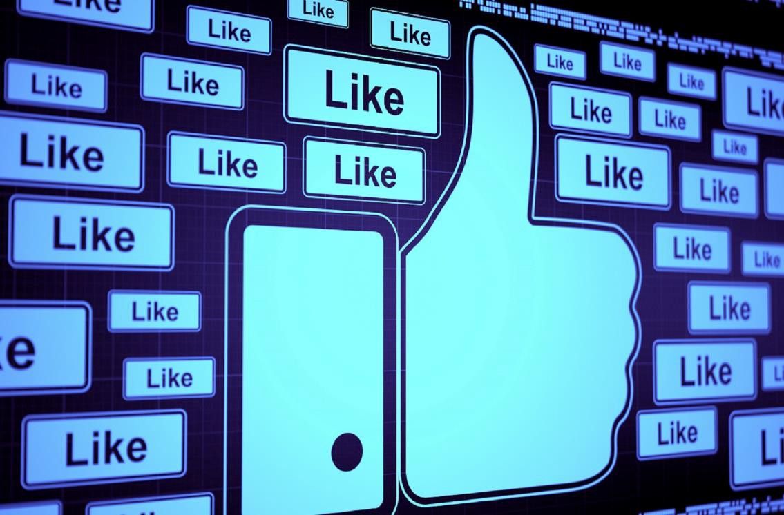 كيف تجمع "لايكات" على "فيسبوك"؟ تعرّف إلى مزارع الإعجابات