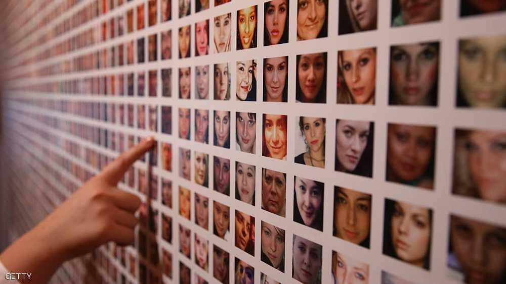 بعد تحدي السنوات العشر.. تحذير من "خطة فيسبوك الخبيثة"