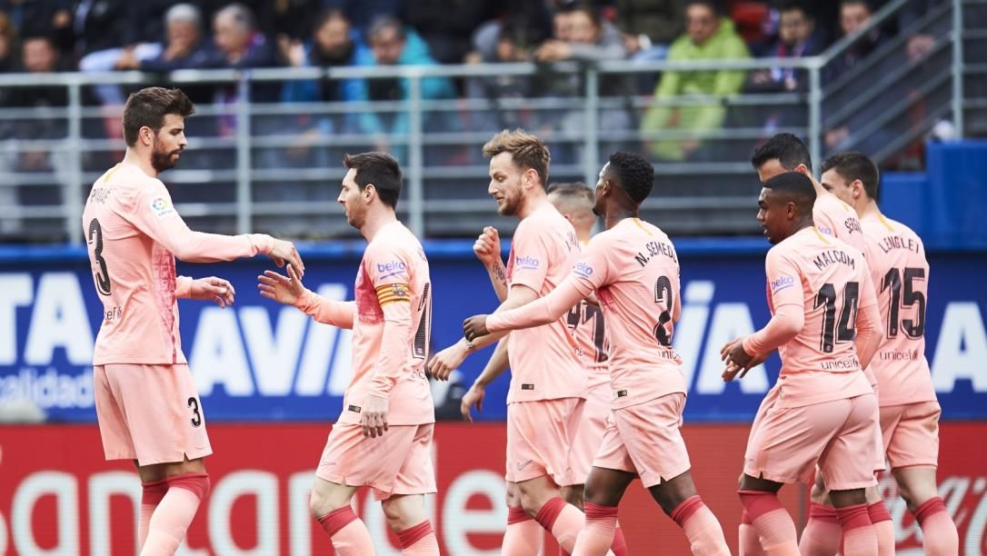 برشلونة يسدل الستار على الليغا بتعادل مخيب