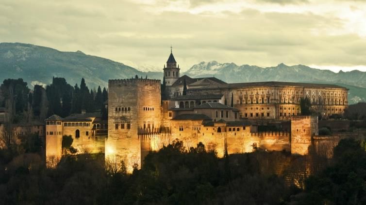 قلاع الحديث النبوي في الأندلس