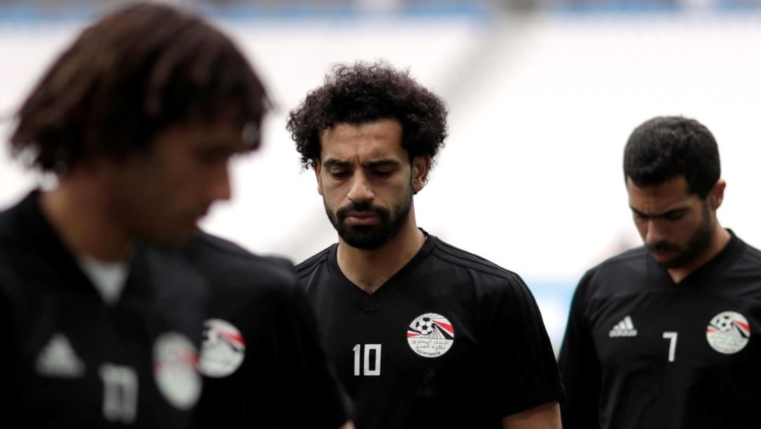 مصر والشيشان والإمارات.. هكذا أفسدت السياسة تواجد العرب بالمونديال