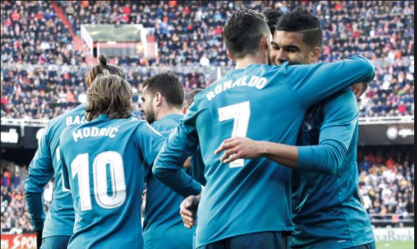 ريال مدريد يدك حصون فالنسيا برباعية