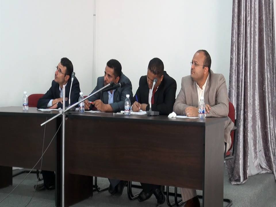 مناقشة مشاريع تخرج قسم هندسة وعلوم الحاسوب