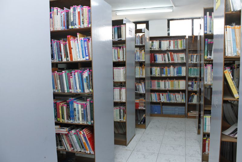 المكتبة
