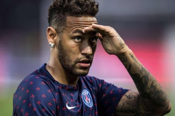 مفاجأة.. عودة نيمار لبرشلونة قريباً ورئيس النادي أخبر ميسي بالأمر